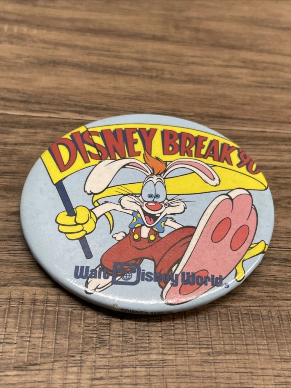 Vtg Disney Break '90 Roger Rabbit Walt Disney World Souvenir Button Pin KG JD